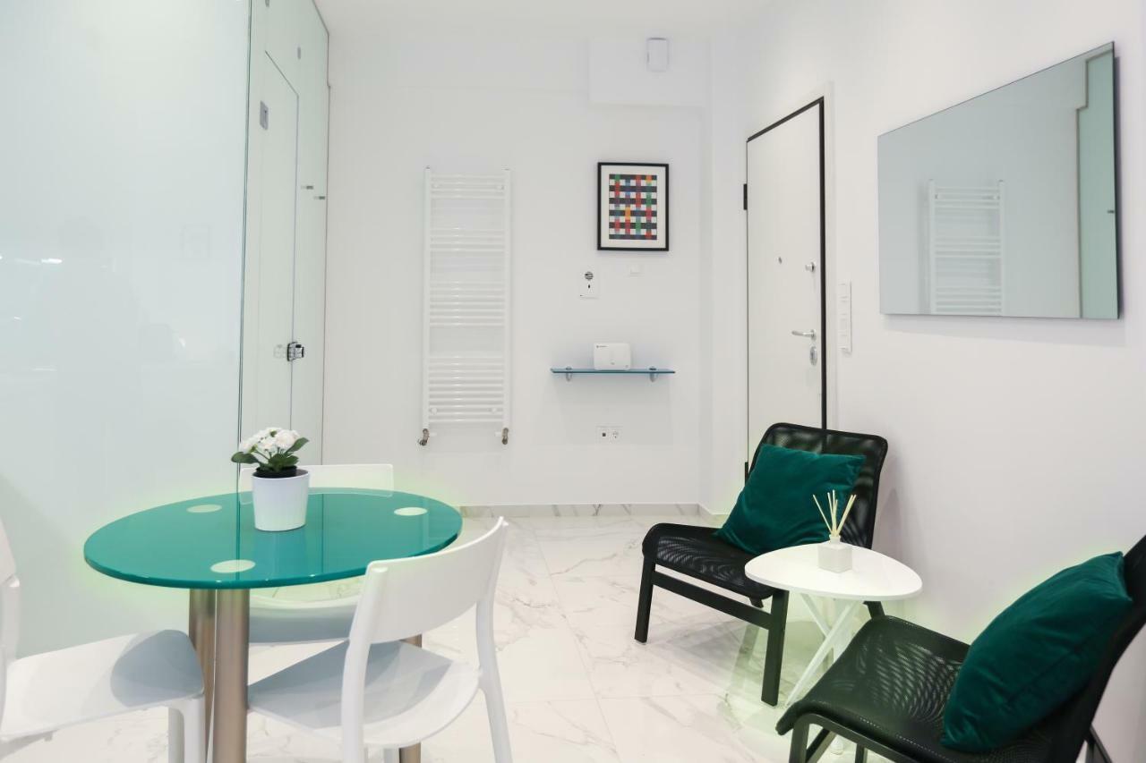Luxury Studio In เอเธนส์ ภายนอก รูปภาพ